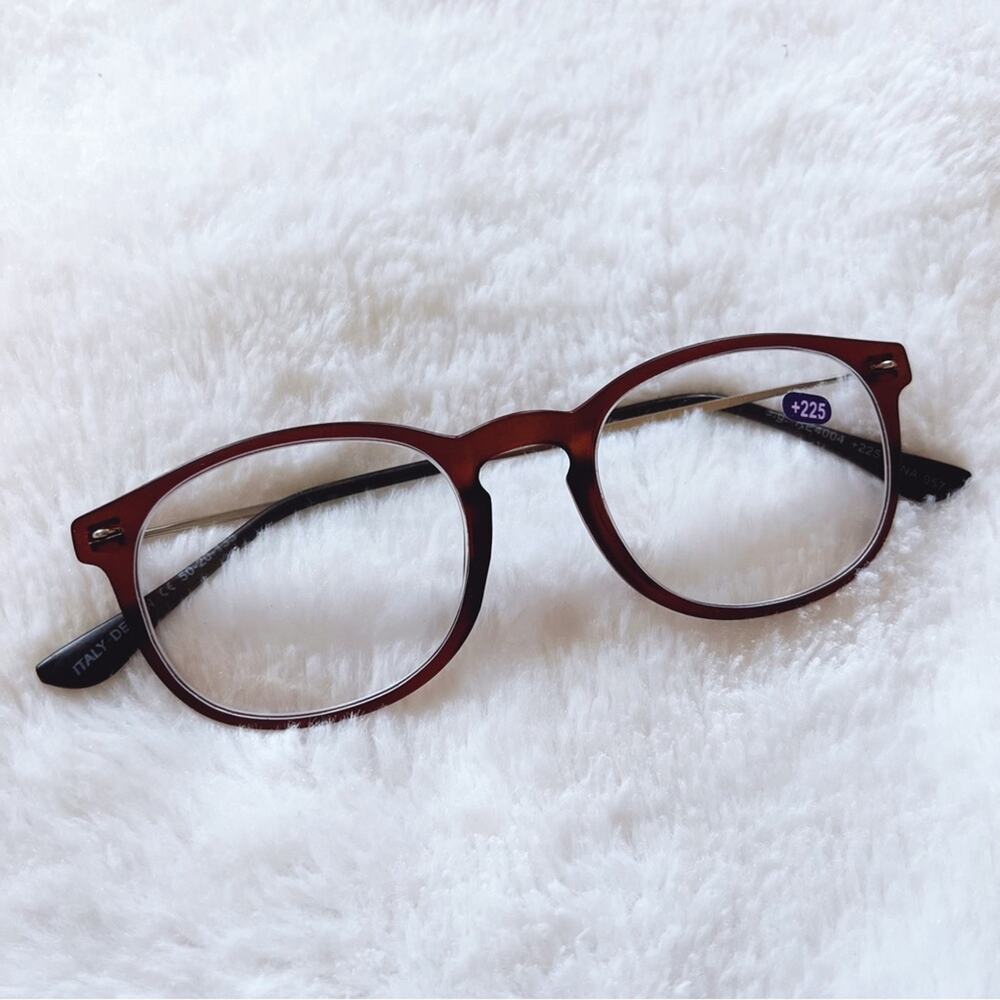 Daisy Brown Thin Lightweight Reader Glasses - Picture 3 of 10